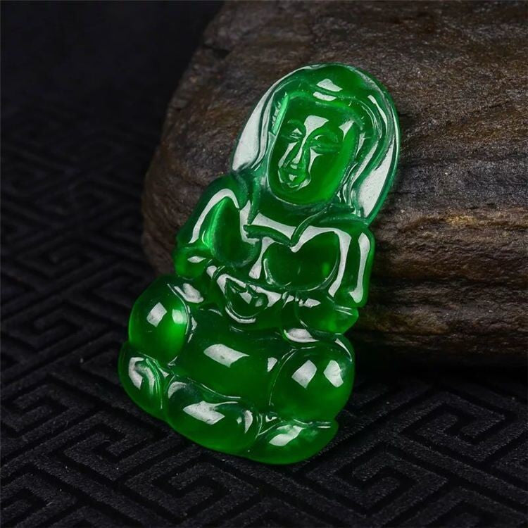 Female Natural Jade Green Maitreya Buddha Guanyin Pendant Necklace