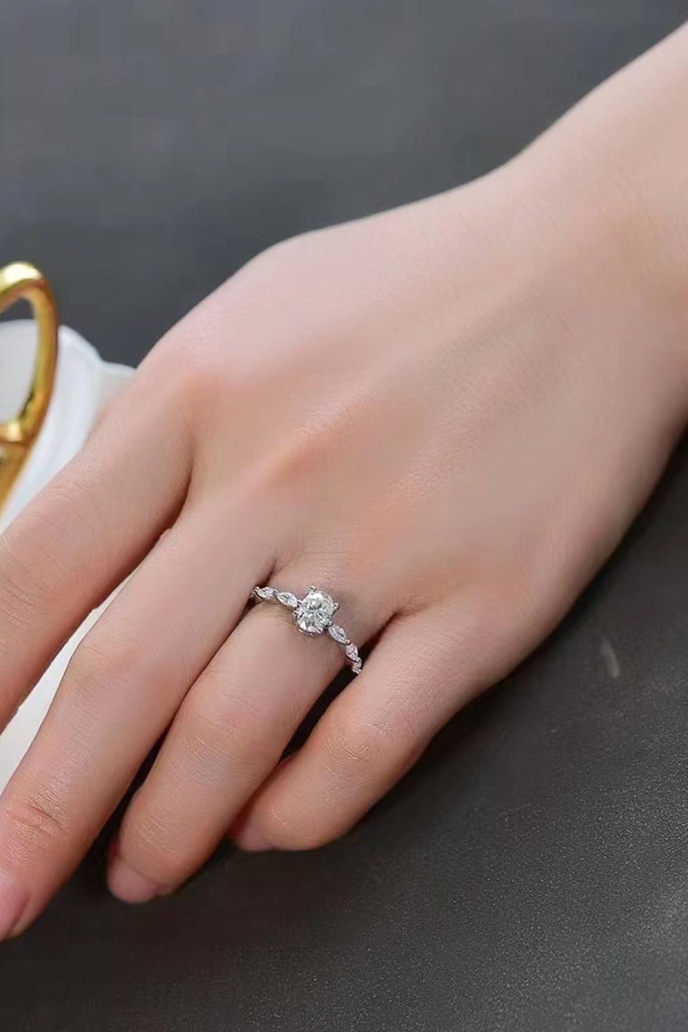 1 Carat Moissanite Oval Ring 