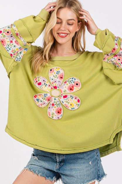 SAGE + FIG Daisy Patch Applique Long Sleeve Sweatshirt