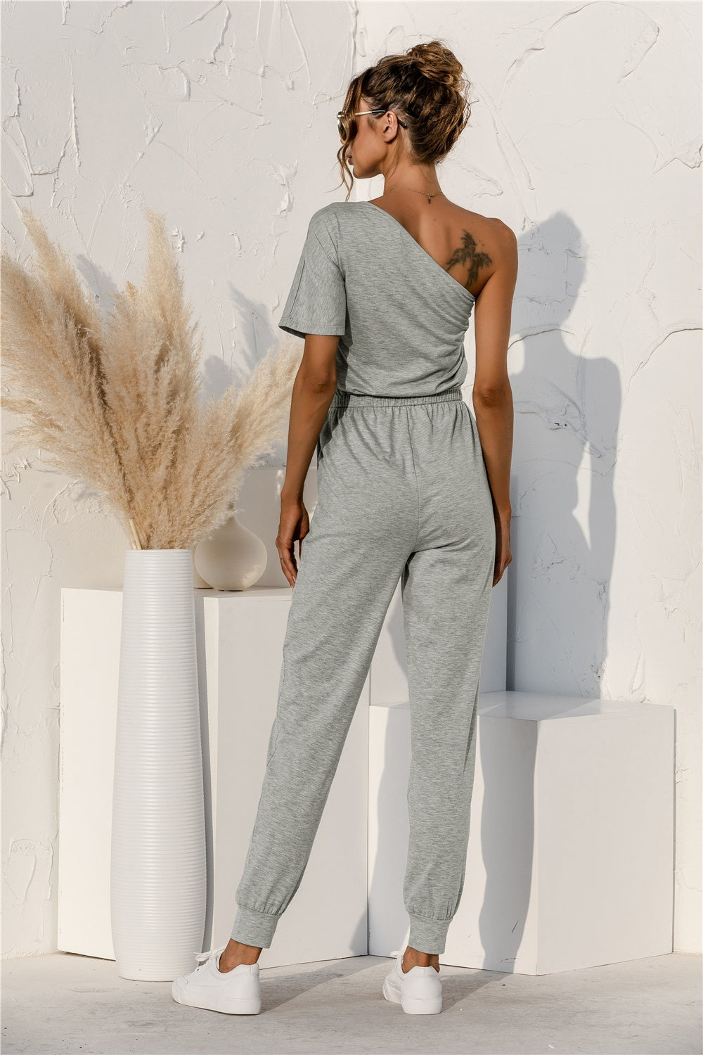 Single Shoulder Short Sleeve Jumpsuit 