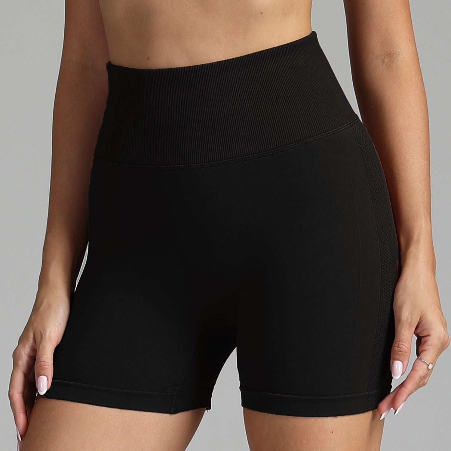 Seamless Yoga Shorts Women Solid Color High Waist Hip-lifting Fitness Pants Running Sweatpants 