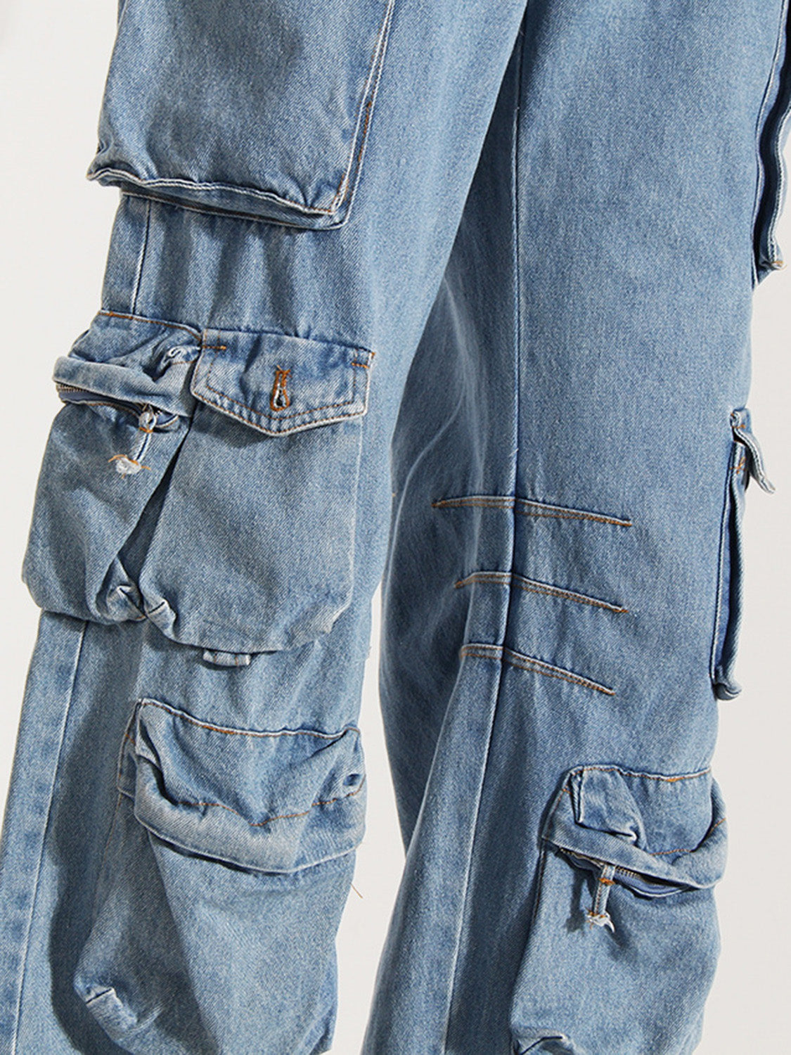 Washed Wide Leg Cargo Jeans 