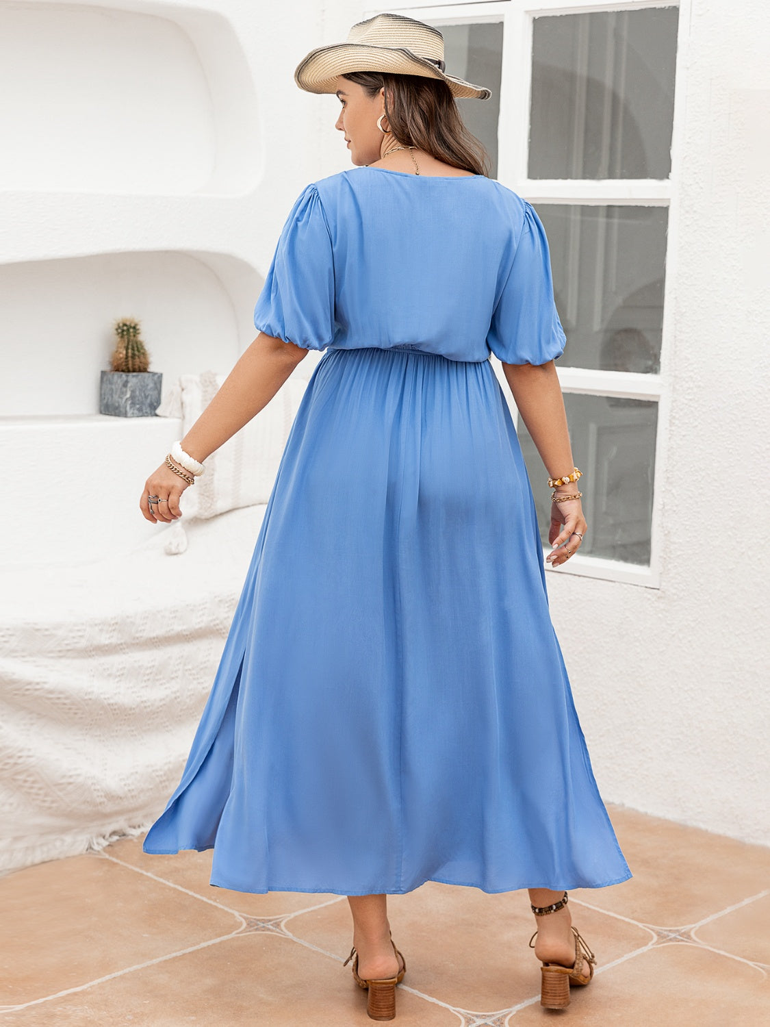 Plus Size Slit V-Neck Short Sleeve Dress 