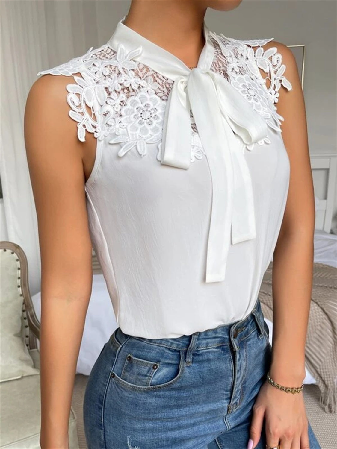 Lace Detail Tie Neck Tank 