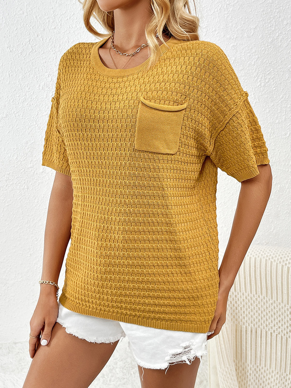 Round Neck Half Sleeve Knit Top 