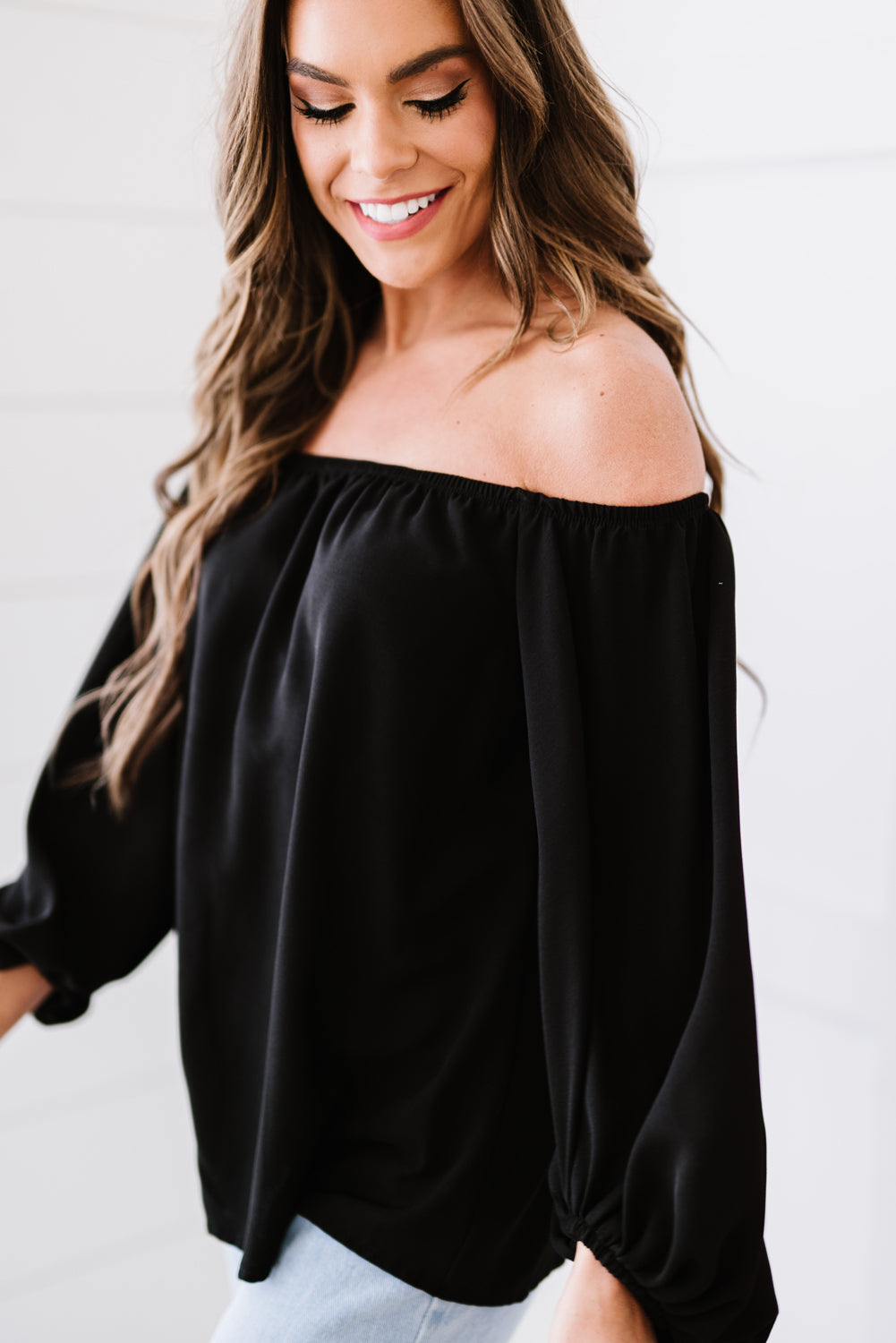 Off-Shoulder Balloon Sleeve Top 