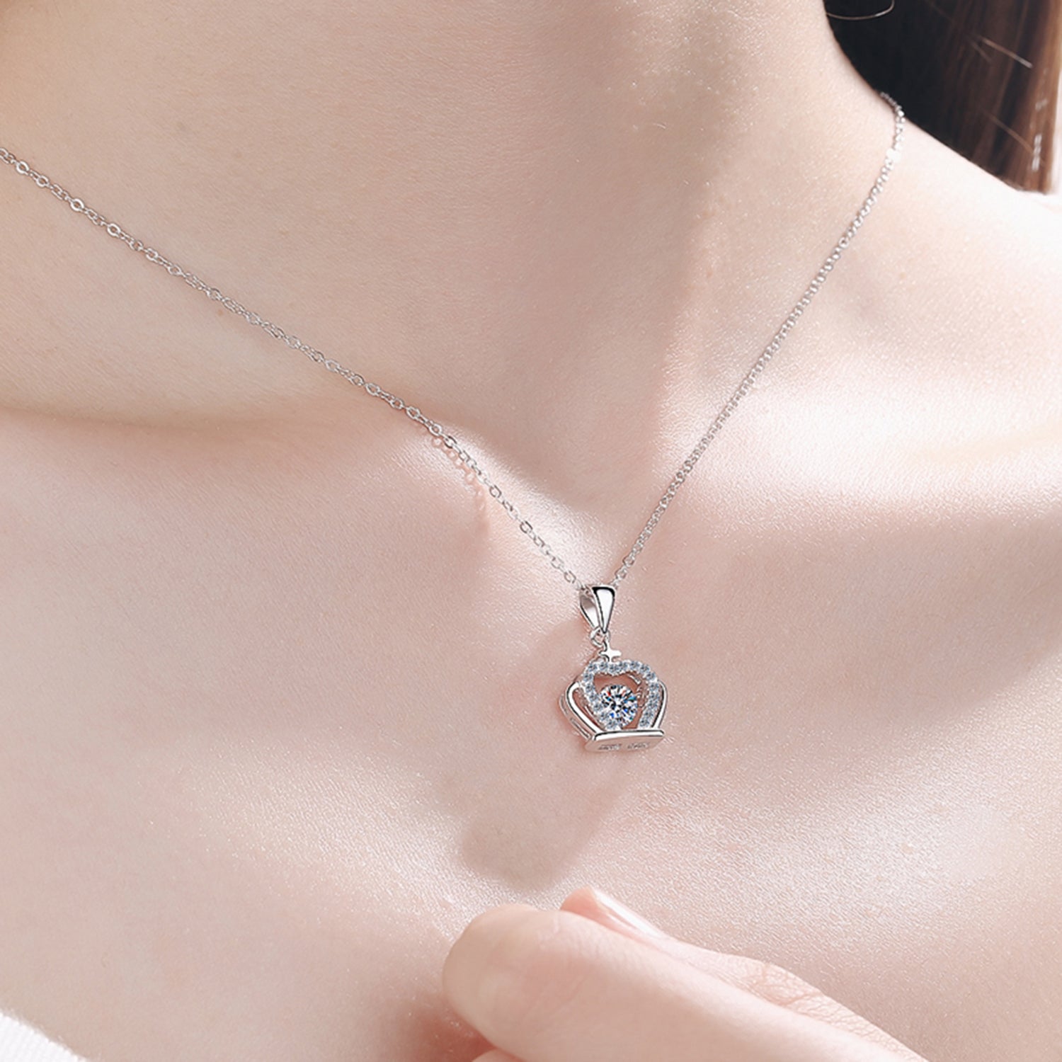 Moissanite Crown 925 Sterling Silver Necklace 