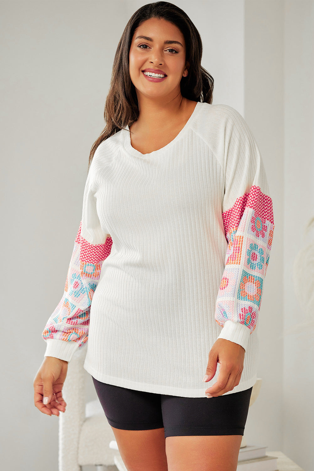 Plus Size Flower Pattern Round Neck Long Sleeve T-Shirt 