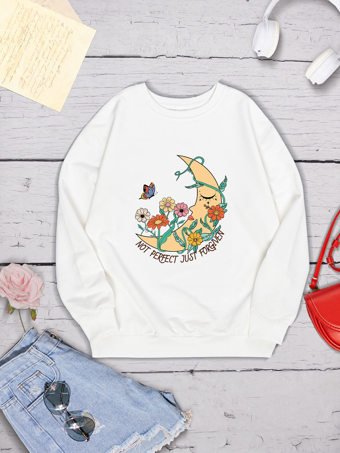 Graphic Round Neck Dropped Shoulder Sweatshirt 