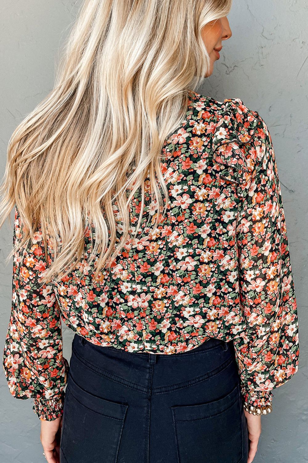 Floral Round Neck Lantern Sleeve Blouse 