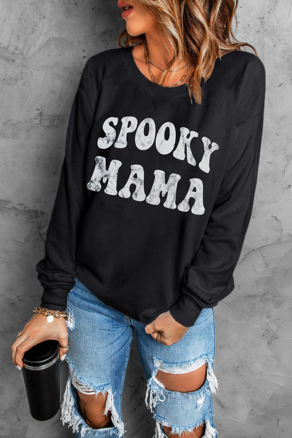 SPOOKY MAMA Graphic Sweatshirt 