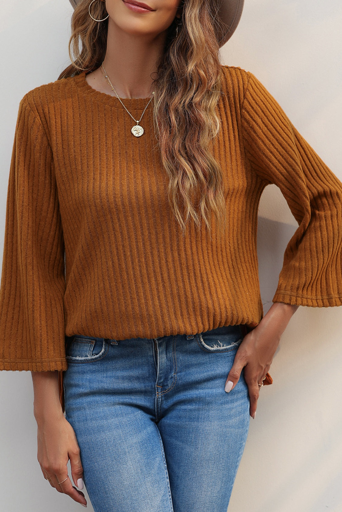 Ribbed Round Neck Slit Top 