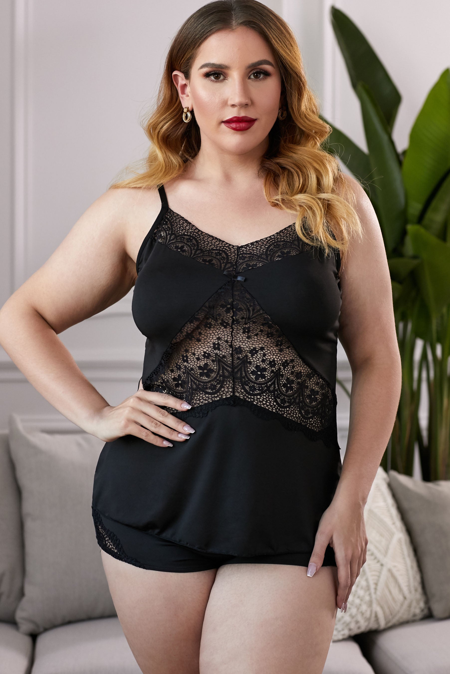 Lace Insert Plus Size Pajamas Set 