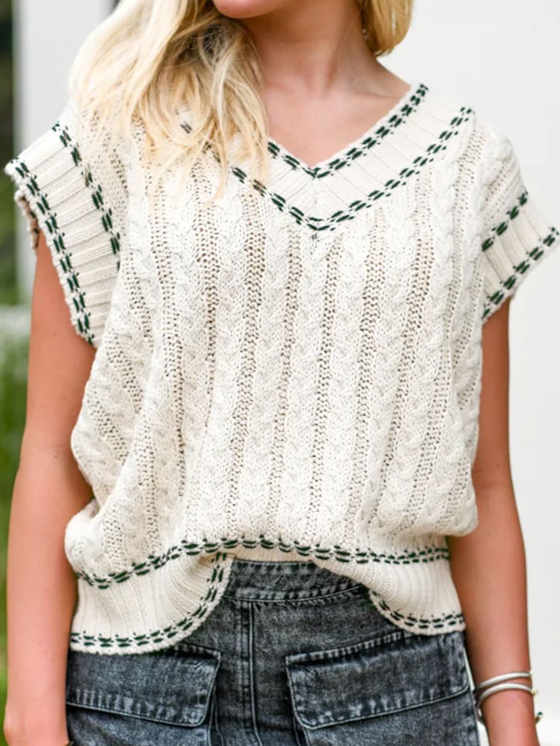 Cable-Knit Cap Sleeve Sweater Vest 