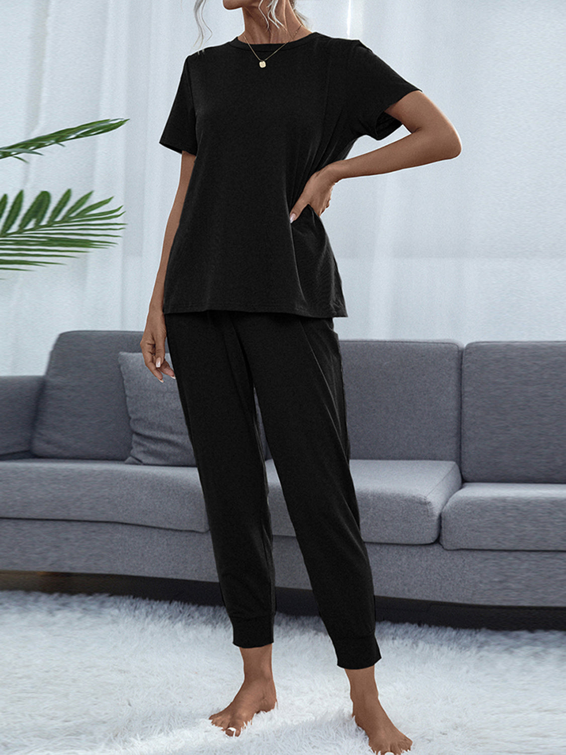 Round Neck Short Sleeve Top and Pants Set 