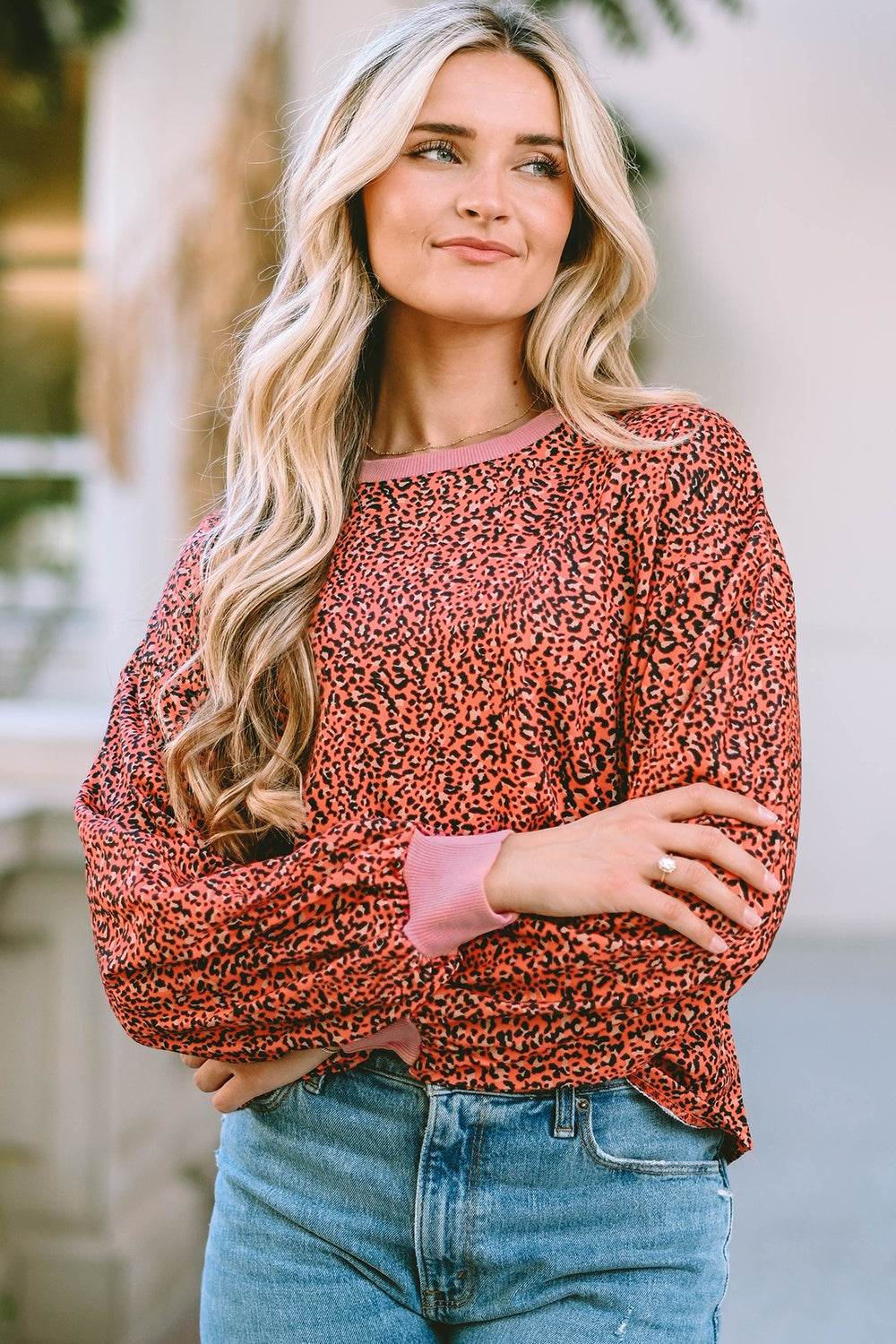 Leopard Round Neck Long Sleeve Sweatshirt 