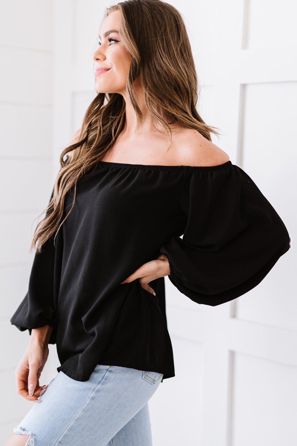 Off-Shoulder Balloon Sleeve Top 