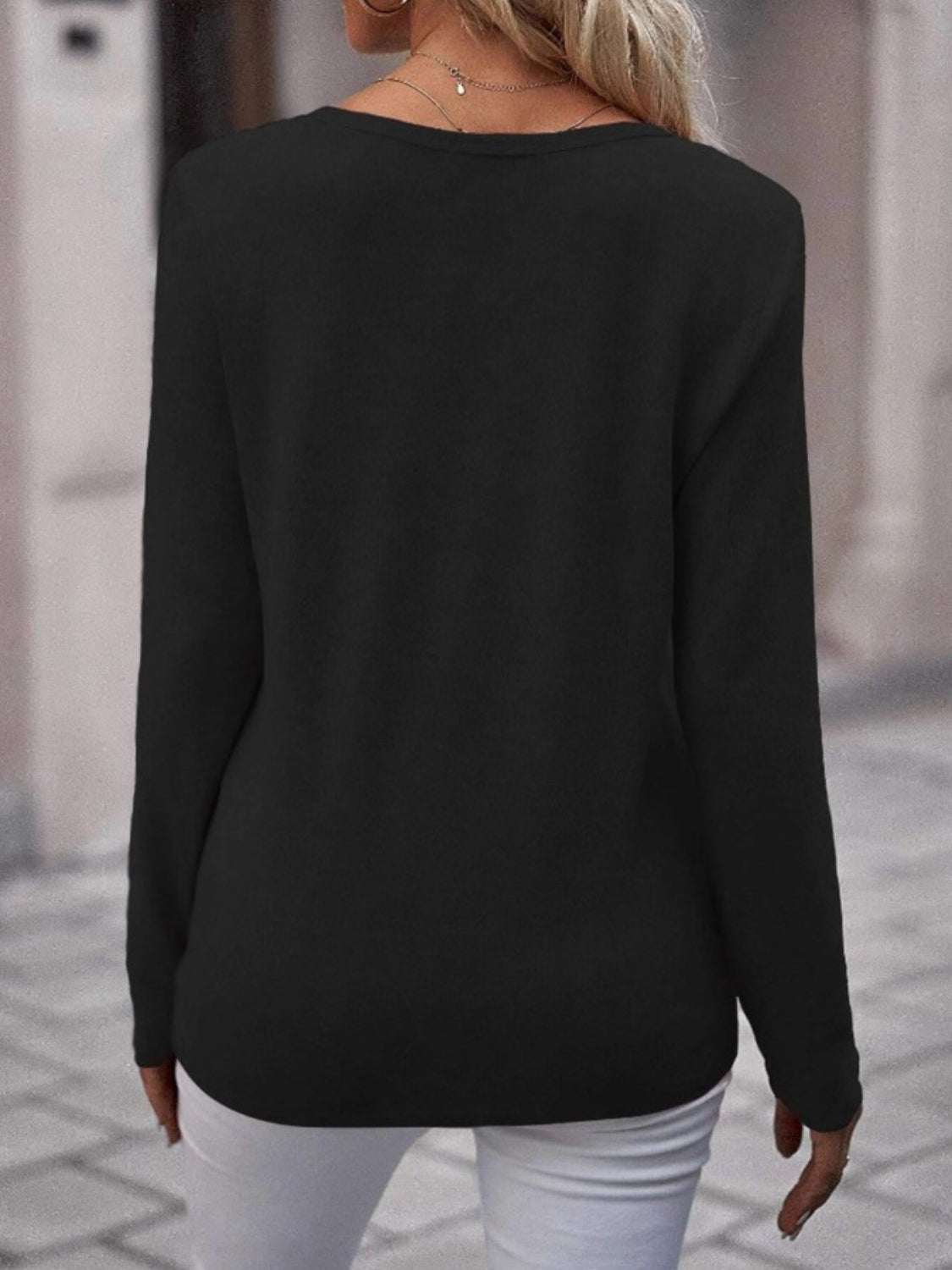 Round Neck Buttoned Long Sleeve T-Shirt 