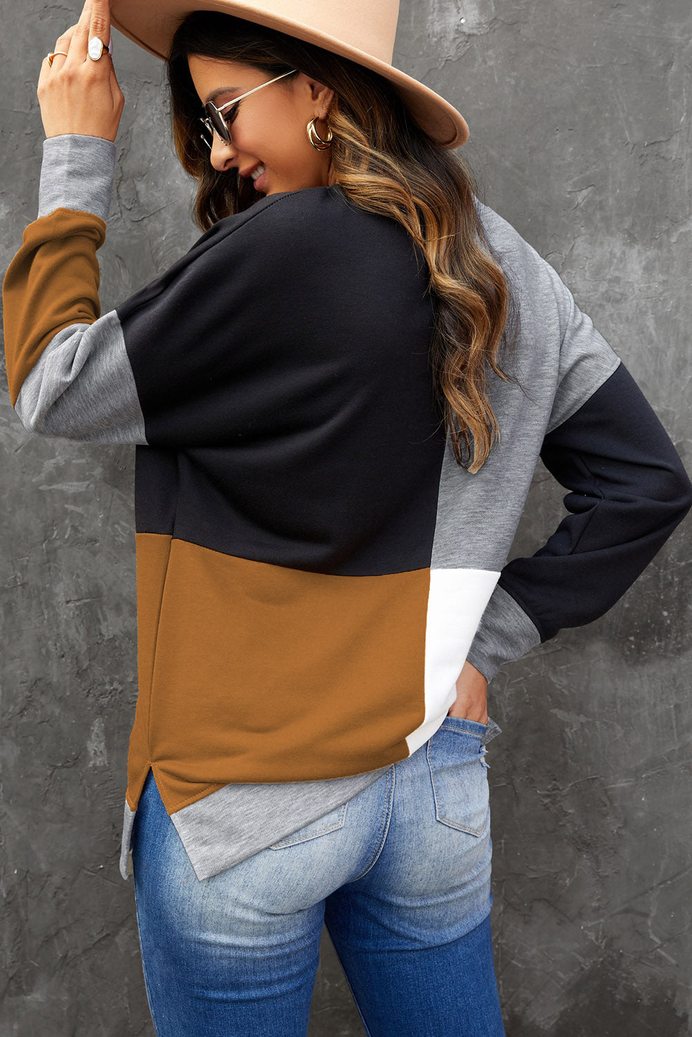 Color Block Round Neck Sweatshirt 