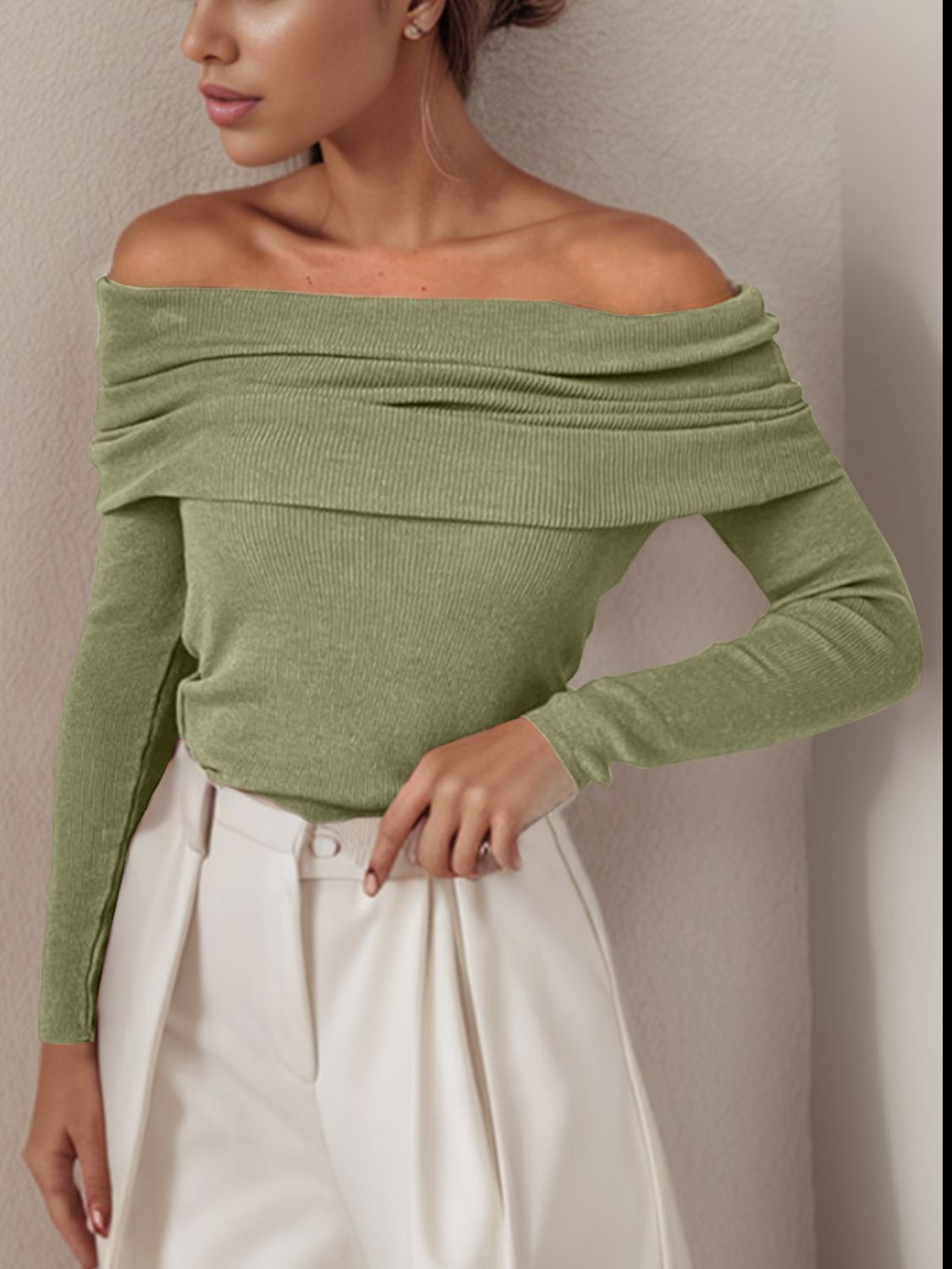 Off-Shoulder Long Sleeve Sweater 