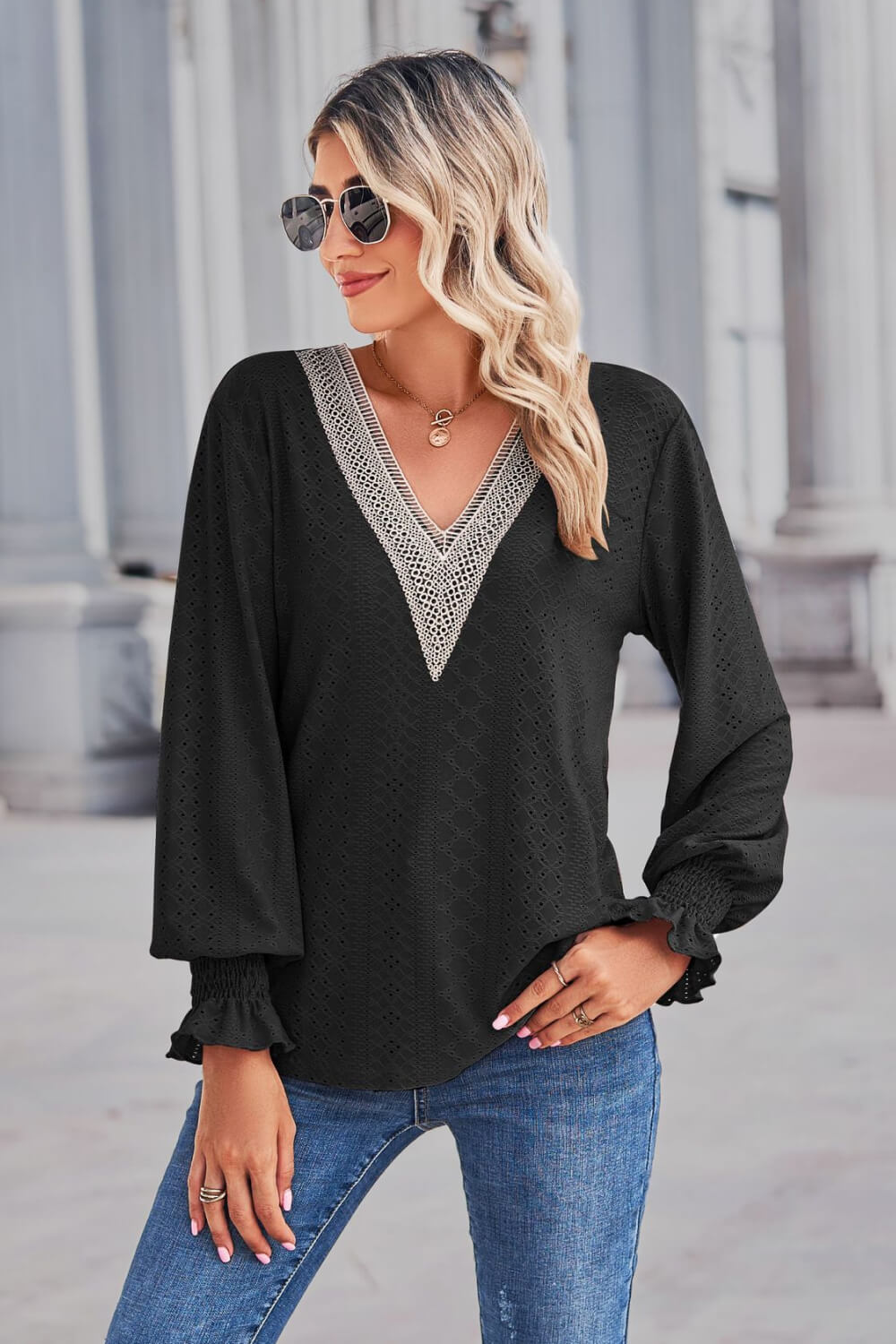 Contrast V-Neck Flounce Sleeve Top 