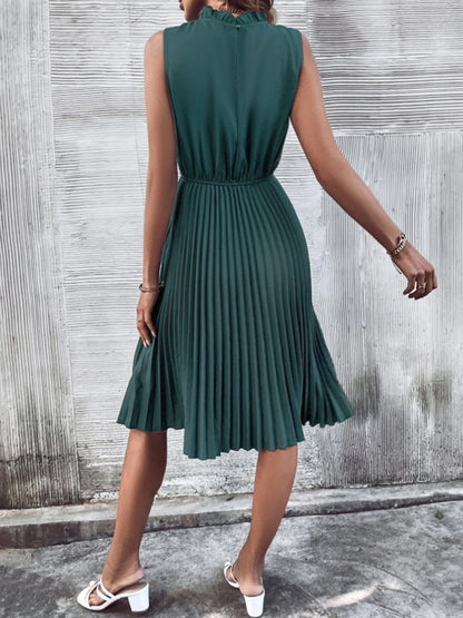 Pleated Frill Mock Neck Sleeveless Dress 