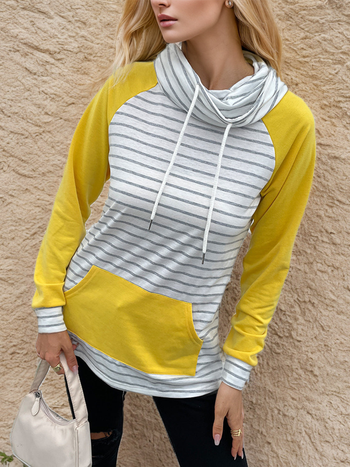 Contrast Striped Drawstring Long Sleeve Sweatshirt 