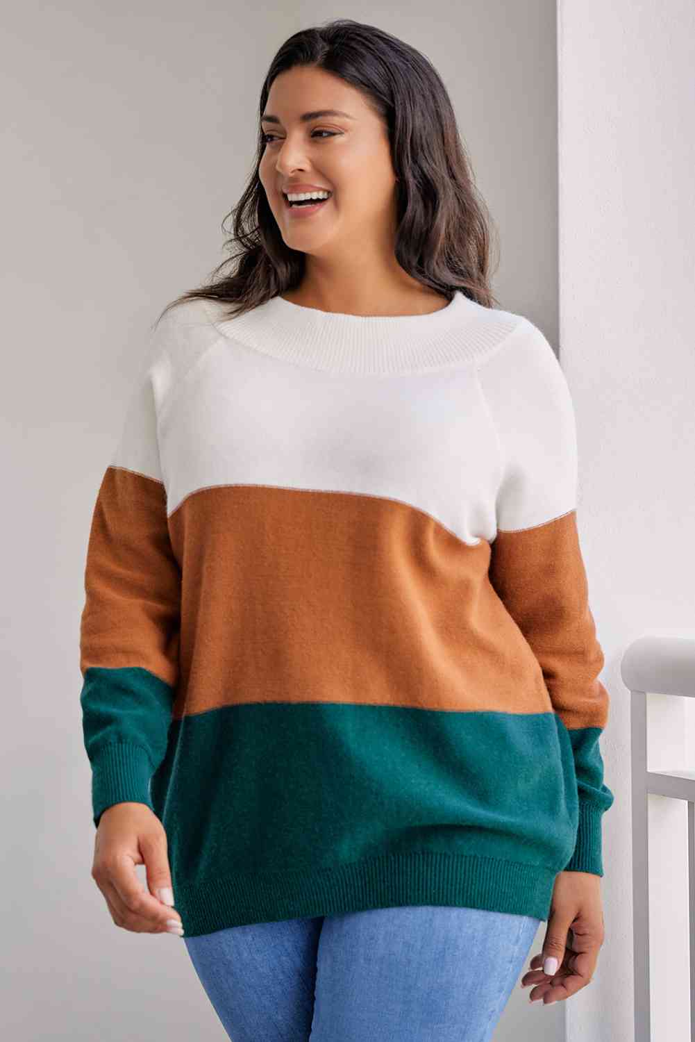 Plus Size Color Block Long Sleeve Sweater 