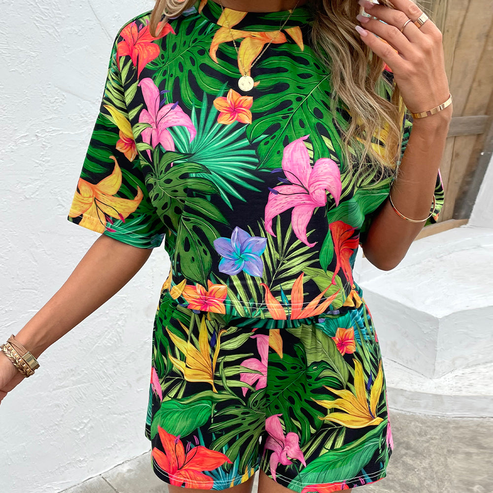 Floral Print Round Neck Dropped Shoulder Half Sleeve Top and Shorts Set 