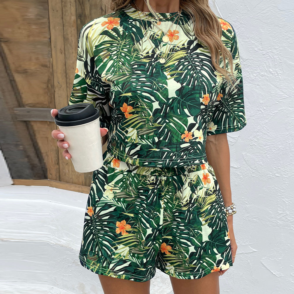 Floral Print Round Neck Dropped Shoulder Half Sleeve Top and Shorts Set 