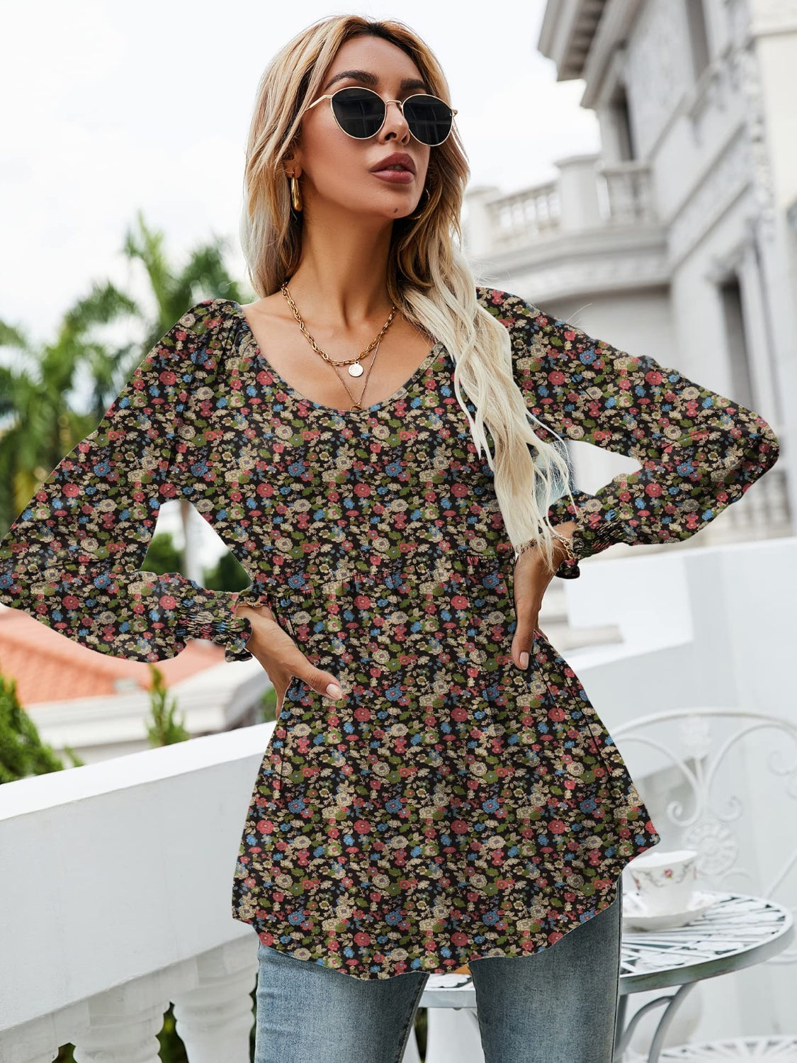 Printed Scoop Neck Lantern Sleeve Blouse 