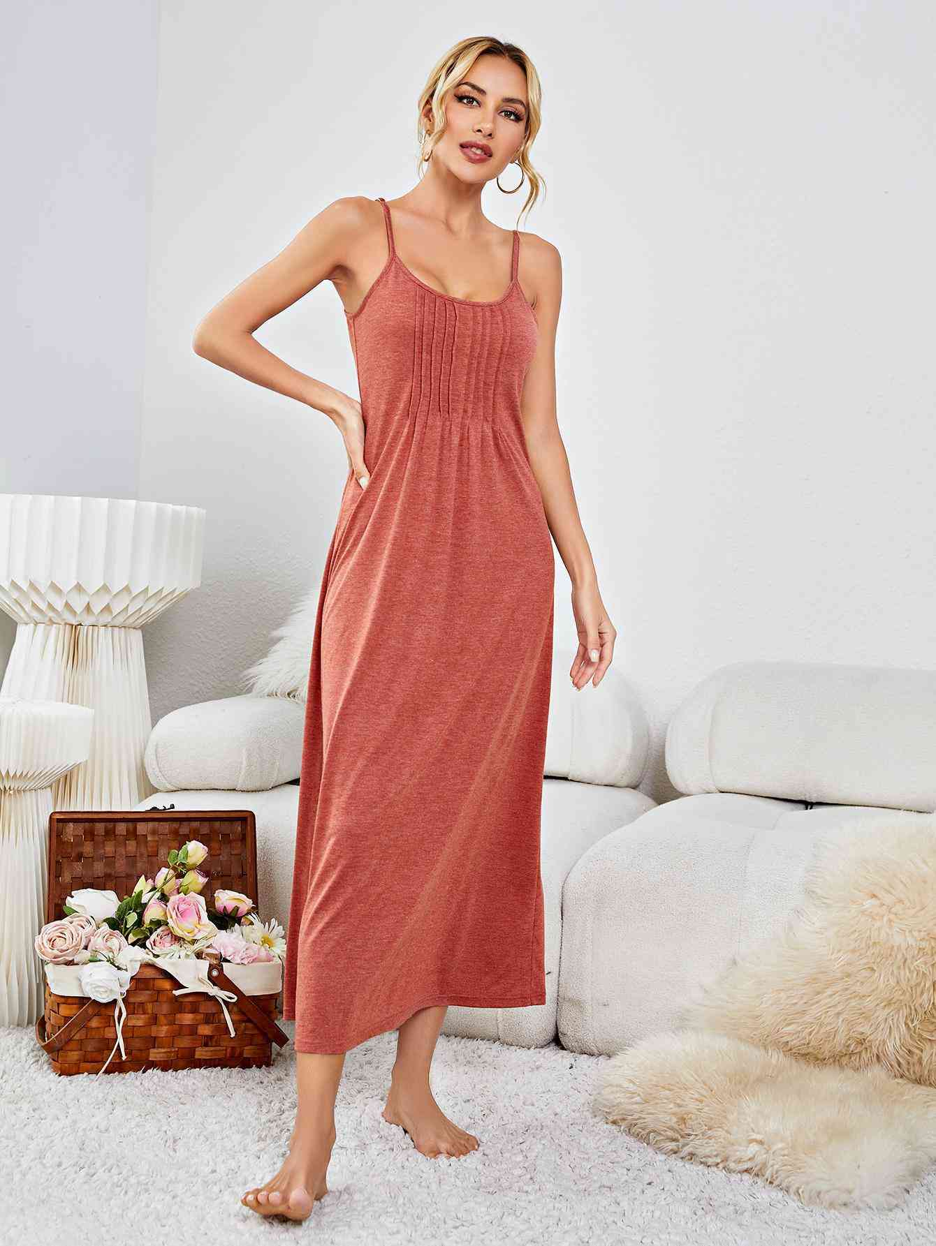 Scoop Neck Spaghetti Strap Night Dress 