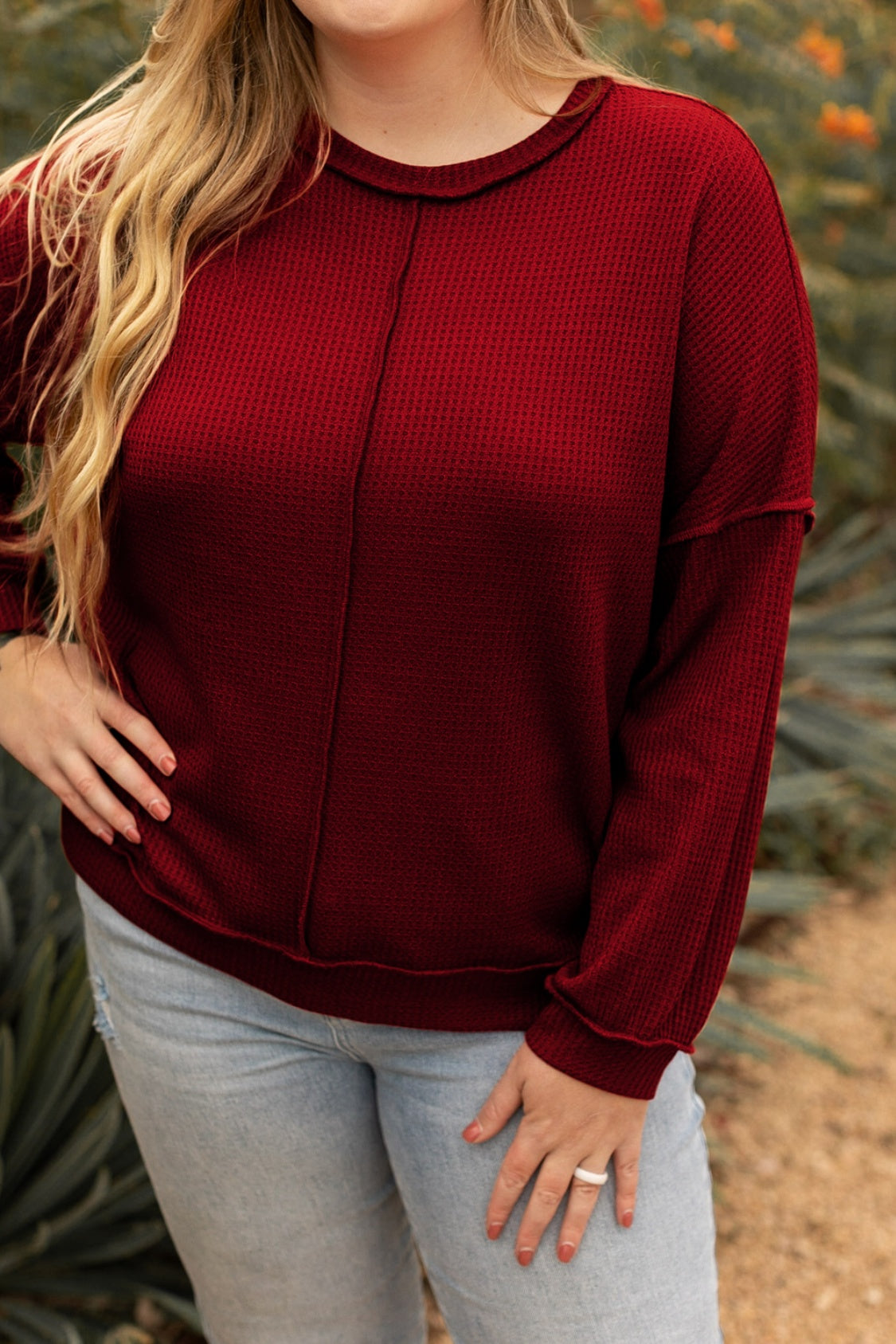 Plus Size Exposed Seam Waffle-Knit High-Low Sweatshirt 