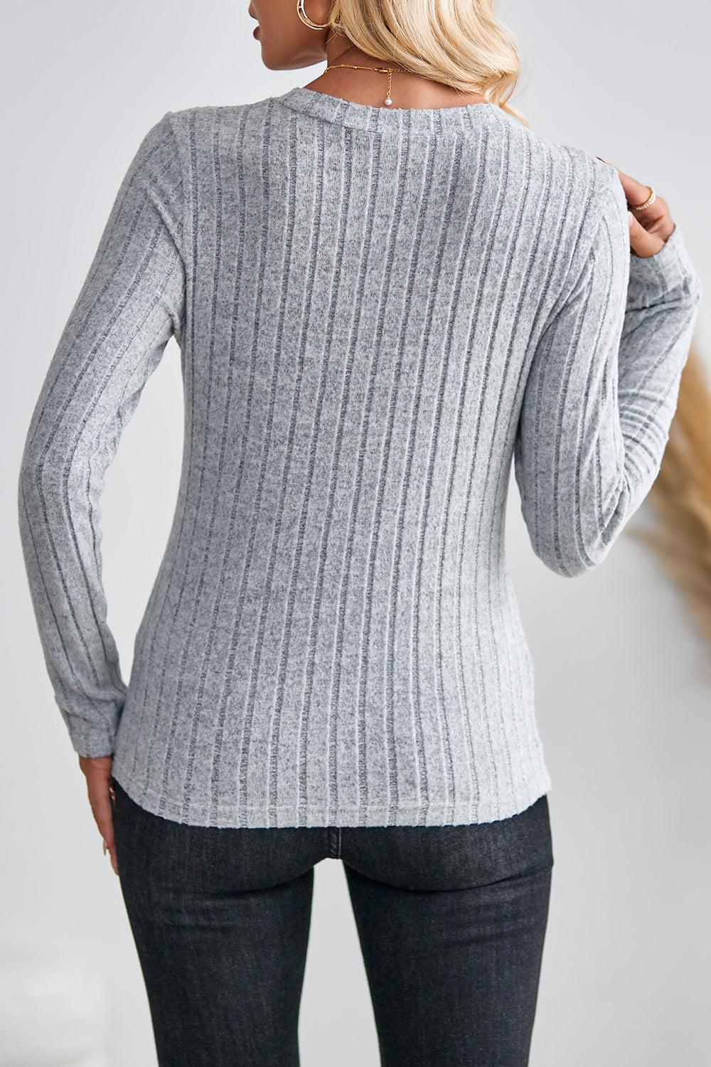 V-Neck Long Sleeve T-Shirt 