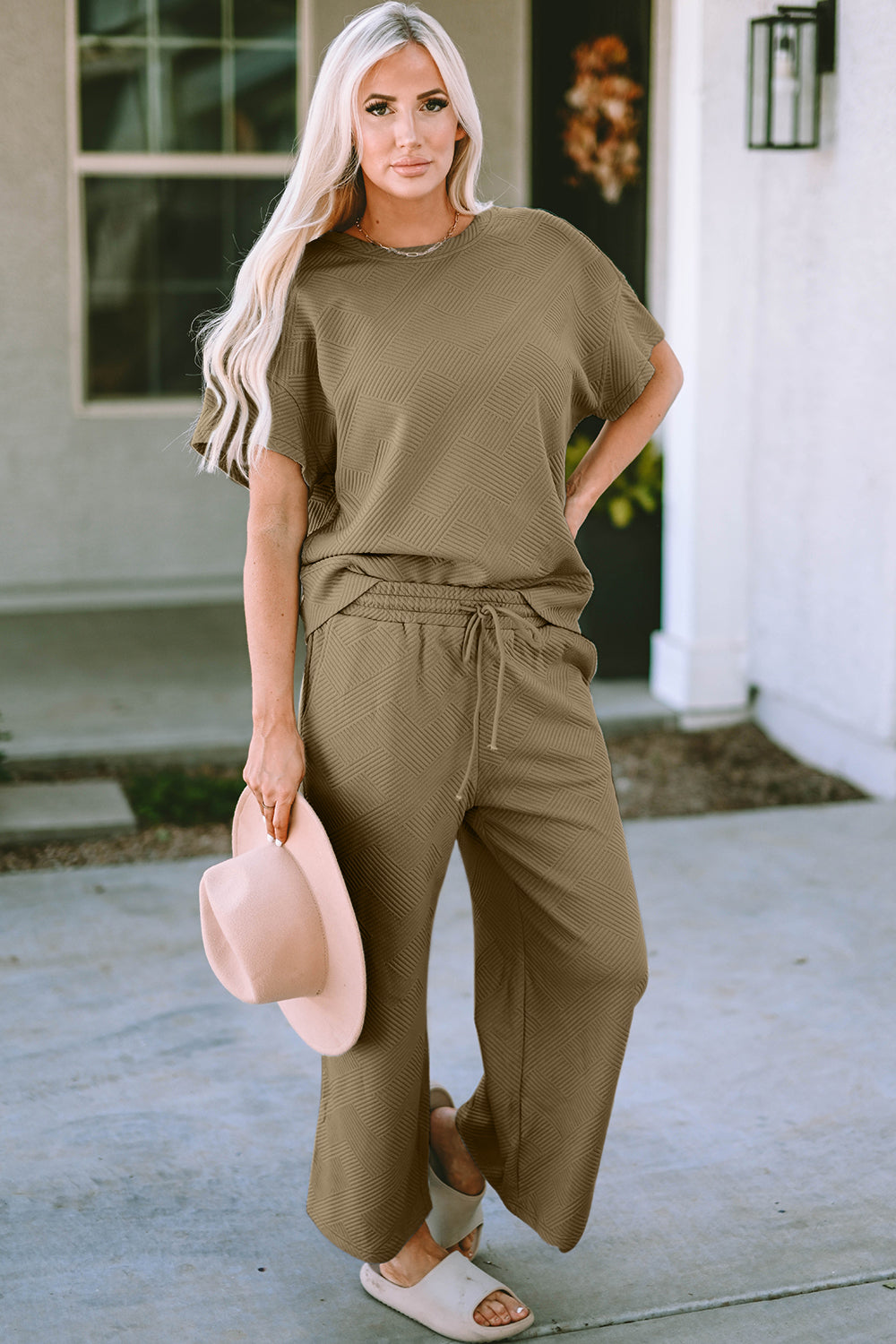 Short Sleeve Top and Pants Set - Babbazon