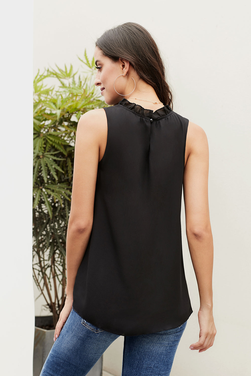 Frill Solid Round Neck Tank 