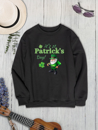 IT'S ST. PATRICK'S DAY Round Neck Sweatshirt 