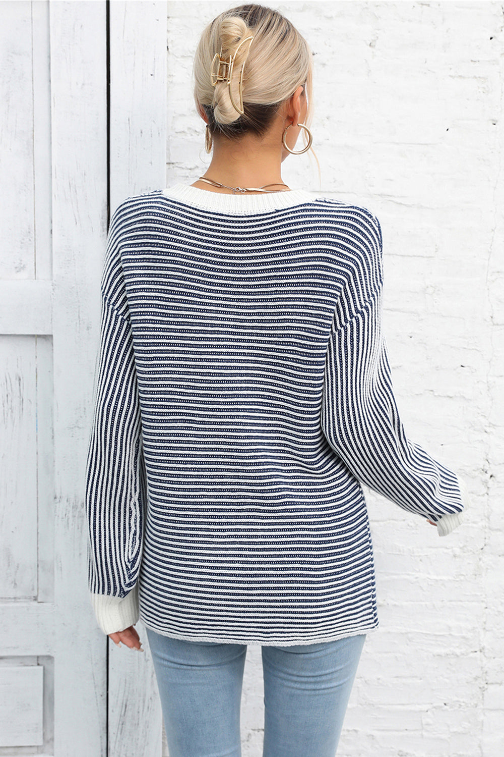 Striped Round Neck Long Sleeve Knit Top 