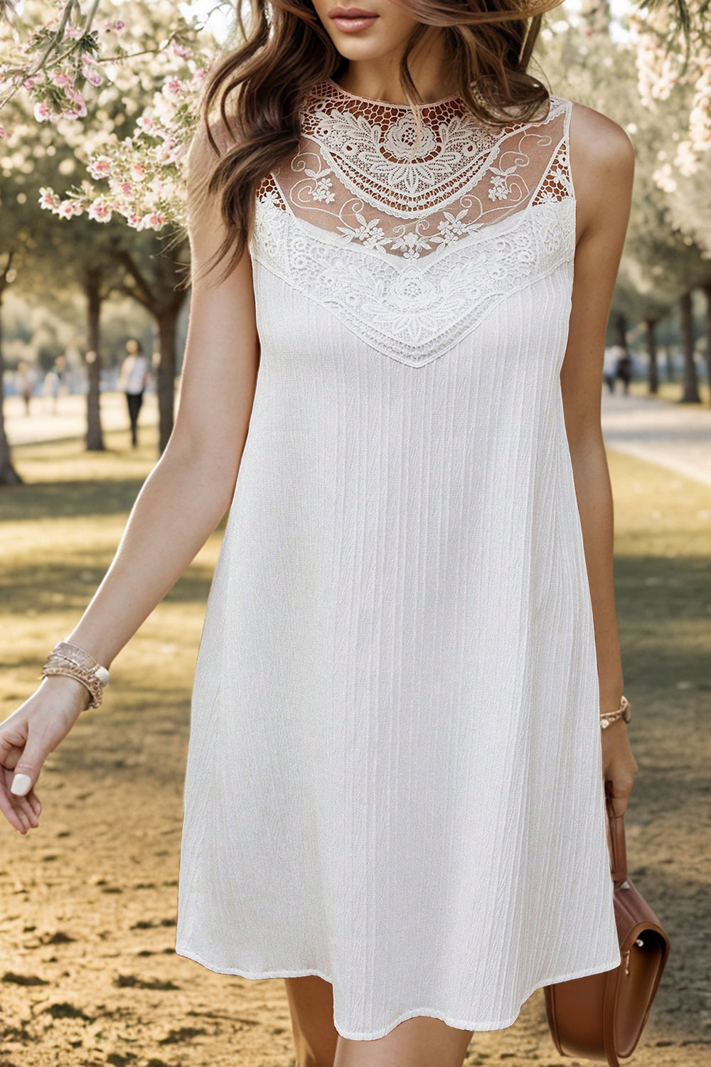 Lace Detail Round Neck Sleeveless Dress 