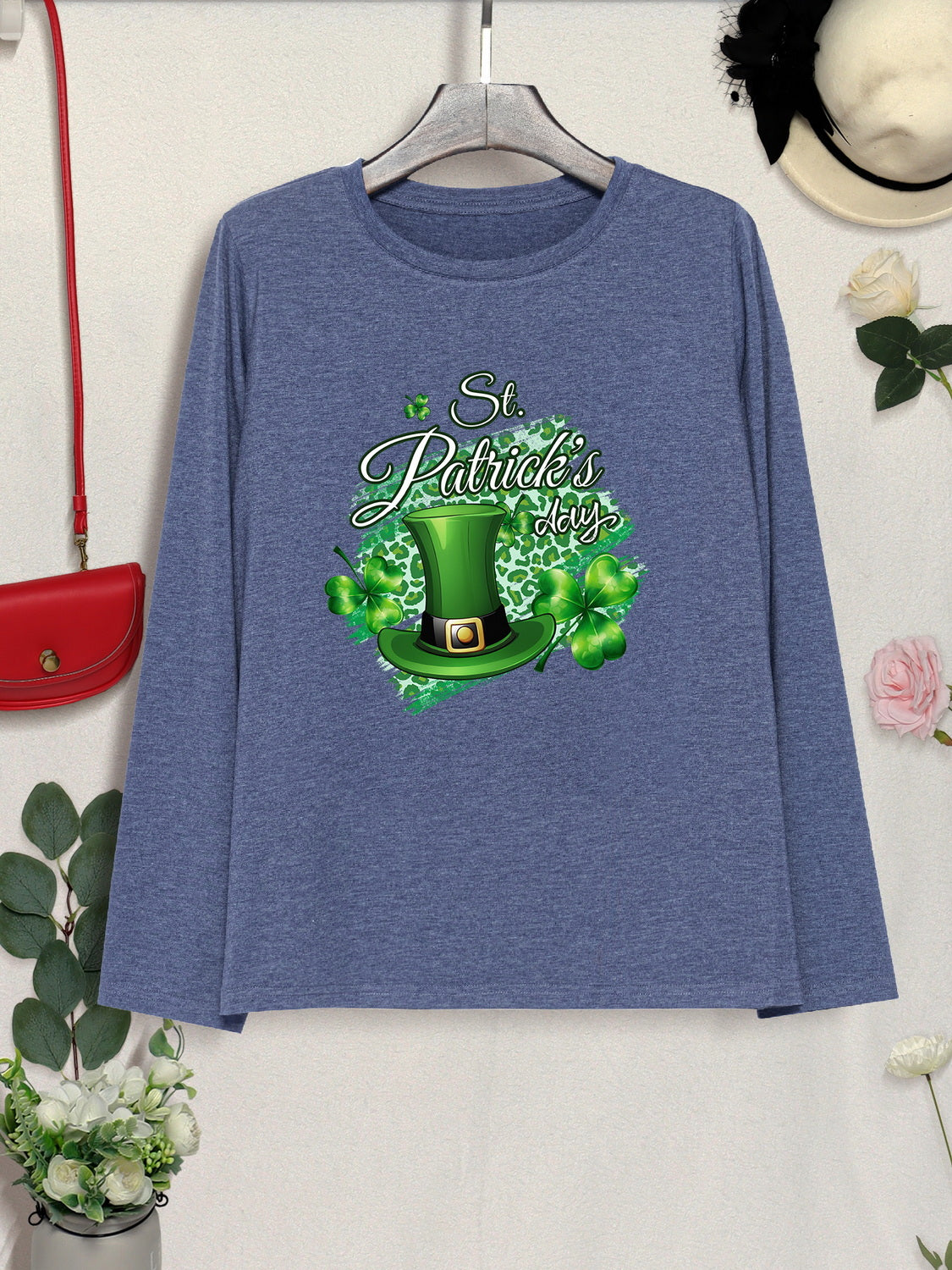 ST. PATRICK'S DAY Round Neck T-Shirt 