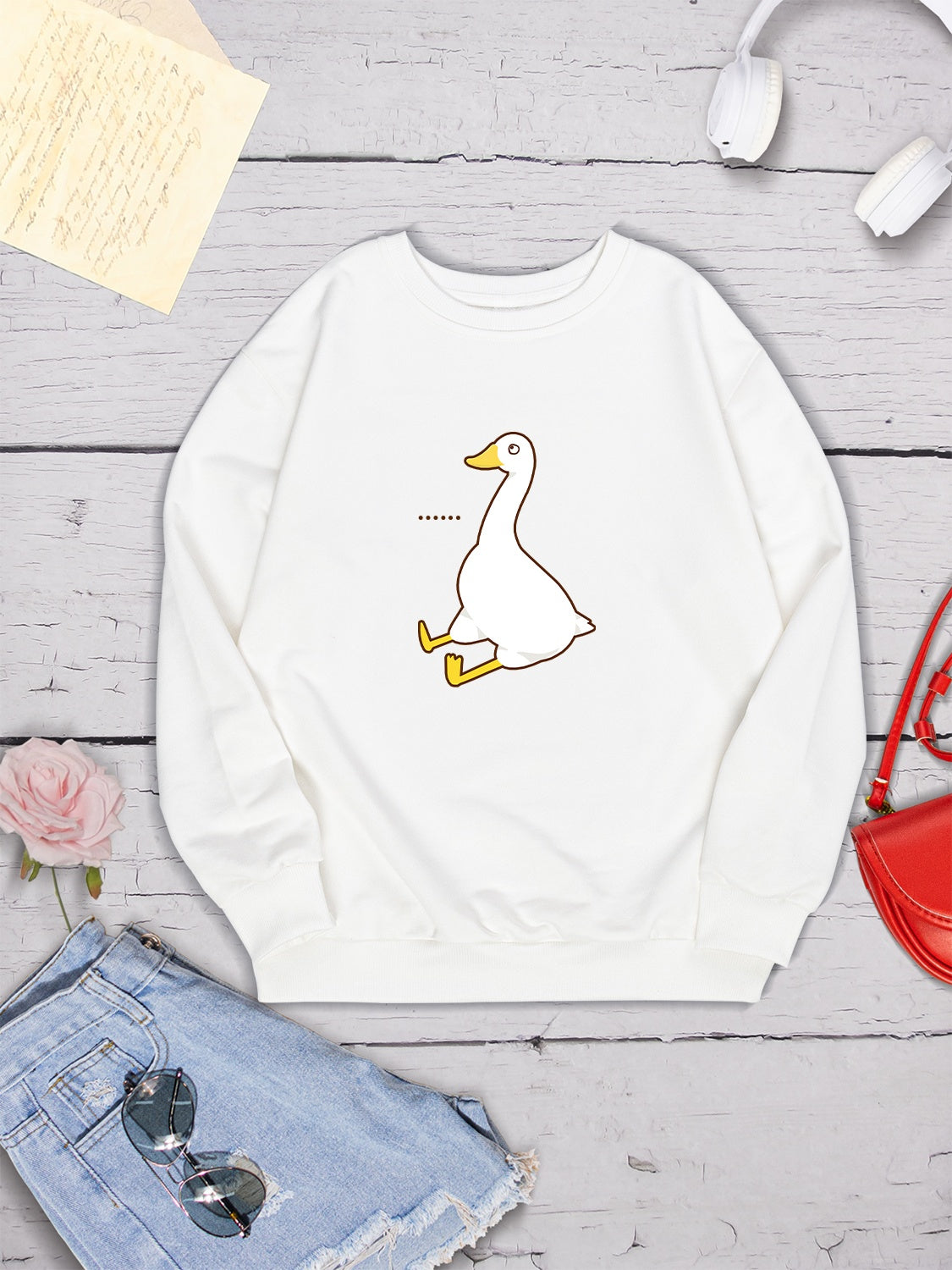 Goose Graphic Round Neck Sweatshirt 