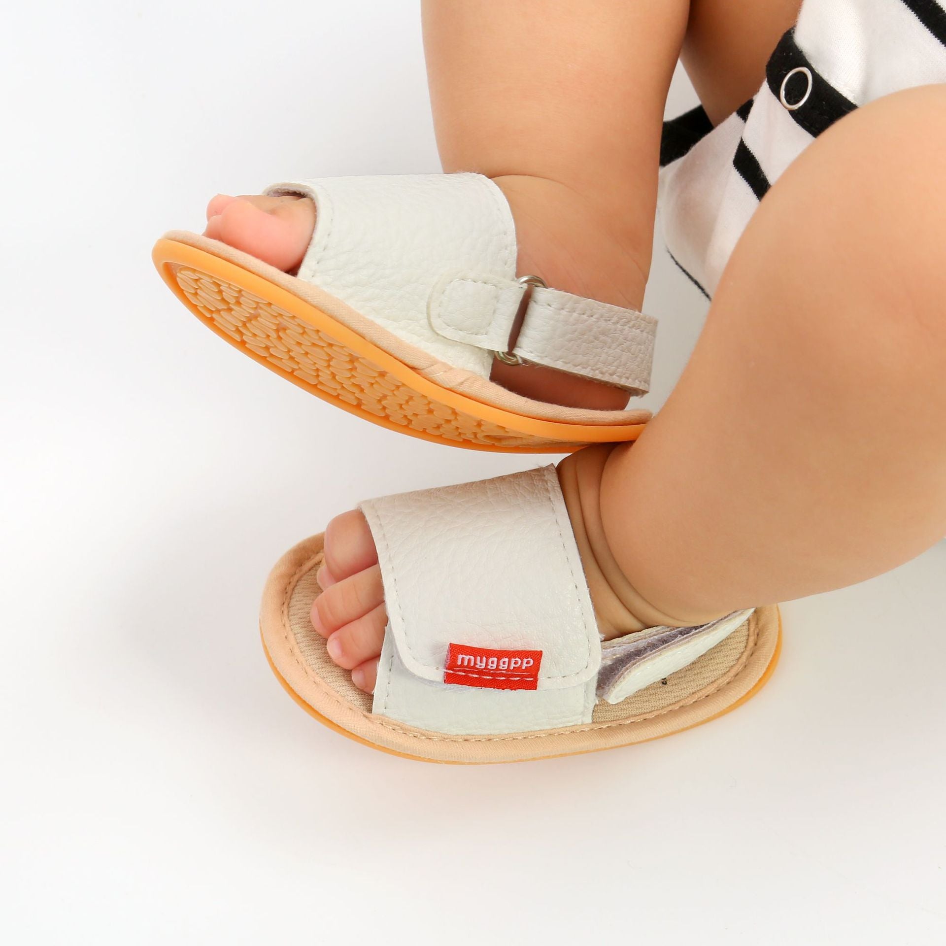 RetroChic Kids' Open-Toe Vintage Style Sandals 