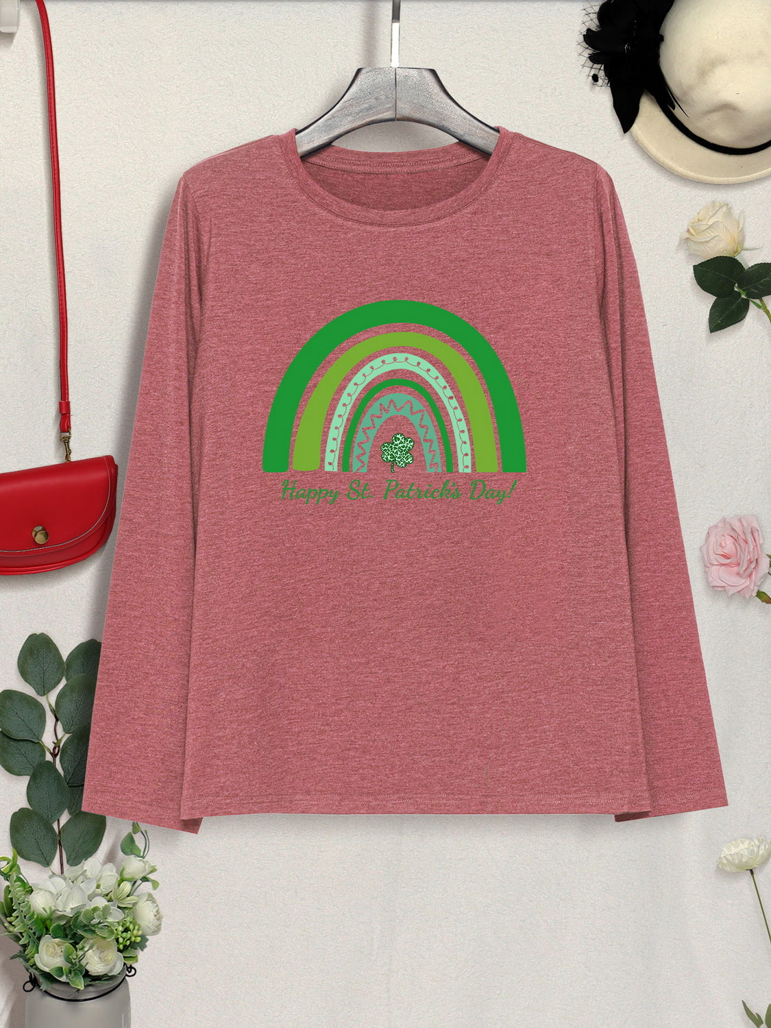 HAPPY ST. PATRICK'S DAY Round Neck T-Shirt 