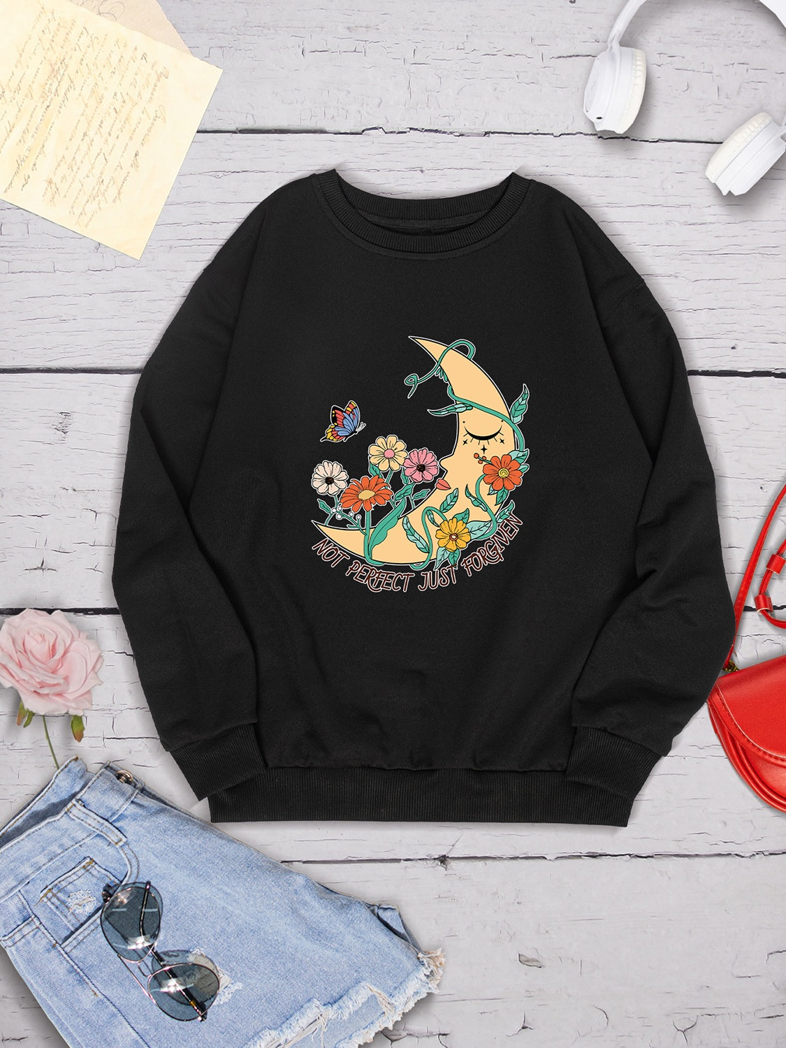 Graphic Round Neck Dropped Shoulder Sweatshirt 