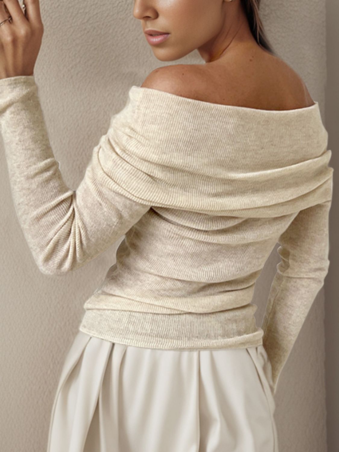 Off-Shoulder Long Sleeve Sweater 