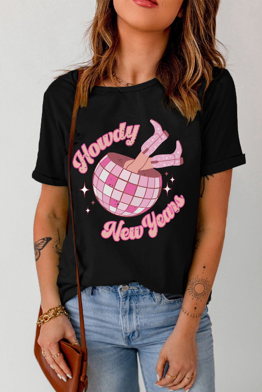 HOWDY NEW YEARS Round Neck T-Shirt - Babbazon Tops