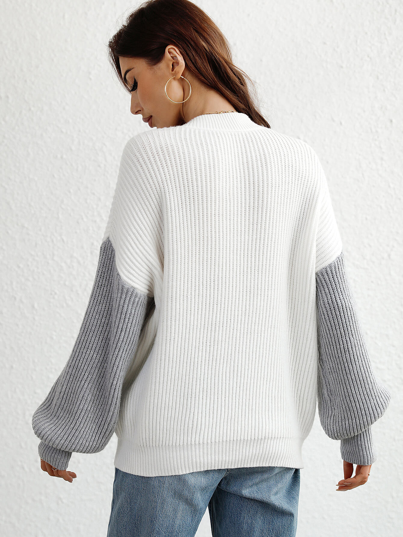 Two-Tone Rib-Knit Dropped Shoulder Sweater 