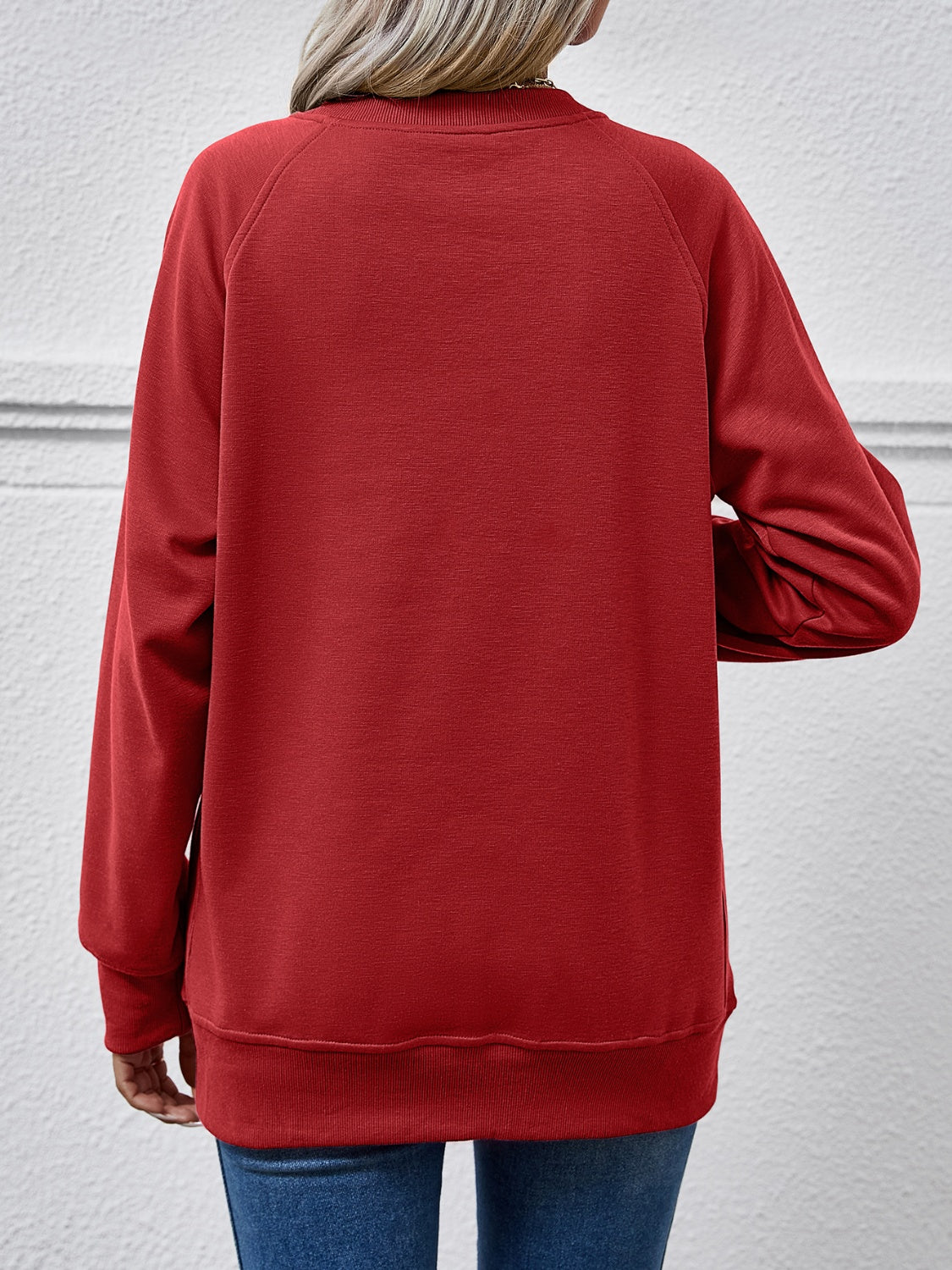 Round Neck Long Sleeve Sweatshirt 