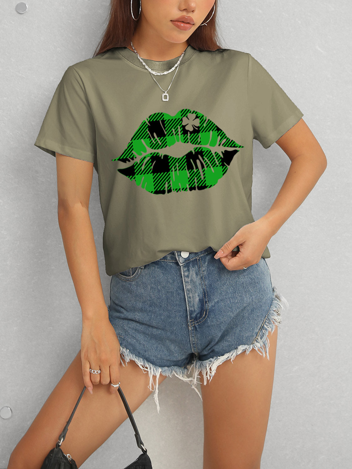 Plaid Lip Graphic Round Neck T-Shirt 