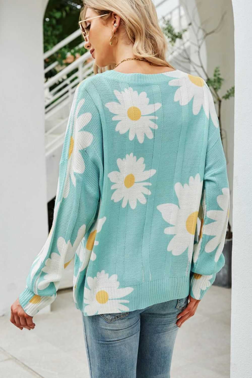 Daisy Print Openwork Round Neck Sweater 